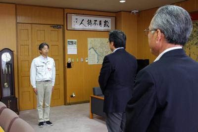 熊本地震災害派遣職員出発式の写真
