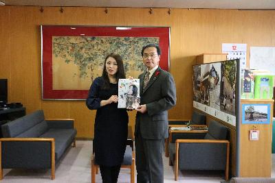 阿部さんと永松市長の写真