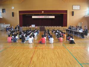 「人権の花運動」指定書交付式の様子2の写真