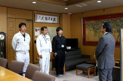 熊本地震災害派遣職員出発式の写真