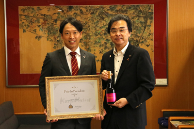 中野酒造社長と市長の写真