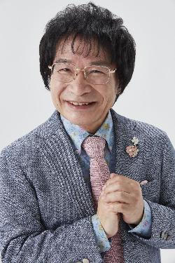 尾木直樹氏写真（新杵築市制施行20周年記念教育講演会）