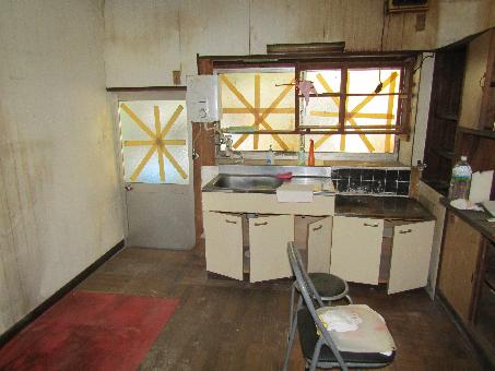 detached 杵築市大字本庄