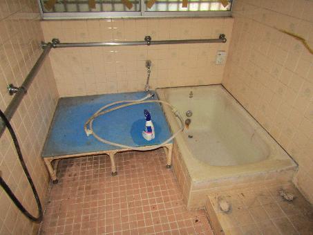 detached 杵築市大字本庄